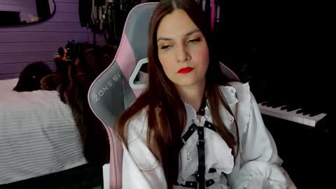 Dirty Priest and Ivi online show from December 21, 7:18 pm