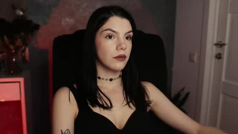 Snapshot of mistress_rochelle chatting on February 21, 6:37 pm Miss Rochelle online show from February 21, 6:37 pm