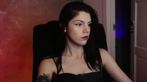 Snapshot of mistress_rochelle chatting on March 7, 10:21 pm Miss Rochelle online show from March 7, 10:21 pm