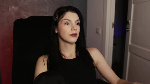 Snapshot of mistress_rochelle chatting on February 18, 5:55 pm Miss Rochelle online show from February 18, 5:55 pm