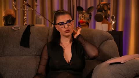 Mistress Kelly online show from September 22, 1:15 am