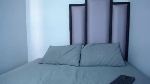 Catalina online show from October 8, 12:20 pm