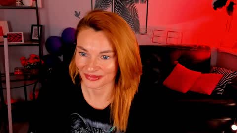 Snapshot of mistybarnes chatting on January 9, 8:34 am MistyBarnes NONUDE MODEL online show from January 9, 8:34 am
