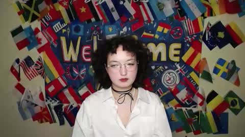 Aria online show from October 25, 1:30 pm