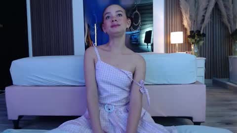 Mtica Brennet online show from October 30, 3:31 am