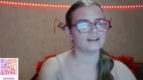 Milana online show from November 28, 5:16 pm