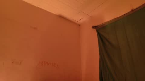 MoonLipson online show from March 31, 8:14 am