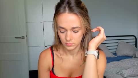 mmminnie online show from September 23, 10:02 am