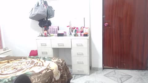 Snapshot of moan_sex1 chatting on September 22, 4:11 am Catalina online show from September 22, 4:11 am