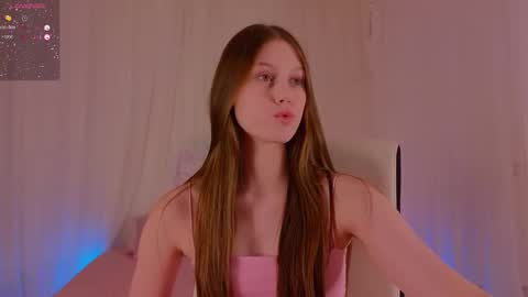 Molly online show from November 28, 9:40 pm