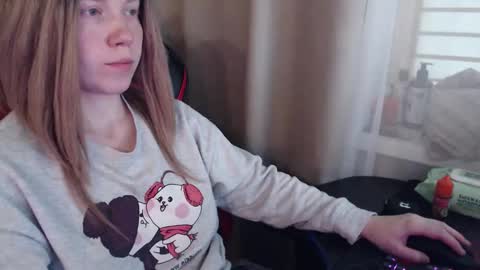 I have new photos come and see with love Molly online show from October 24, 11:28 am