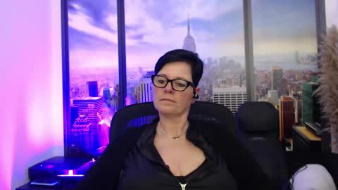 MollySun Nina Randmann online show from March 8, 7:29 pm