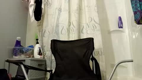 Mommy bubbles online show from January 14, 1:28 pm