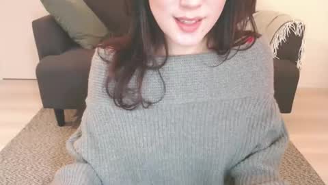 Momo online show from December 24, 12:33 pm