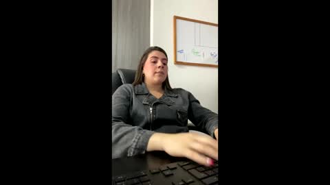 Mona online show from September 26, 12:58 pm