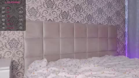 Hey Guys im Mona. PVT is Open Please Make me CUM online show from September 19, 7:40 am