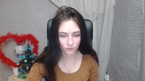 monakali online show from December 16, 7:04 am