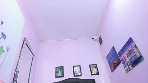 paola online show from March 7, 2:57 pm