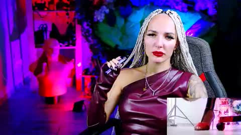 Monika online show from November 7, 12:33 pm