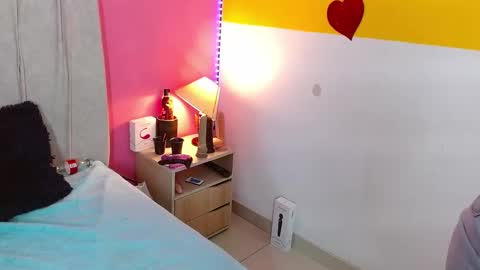 monickhot303av online show from November 8, 3:06 pm