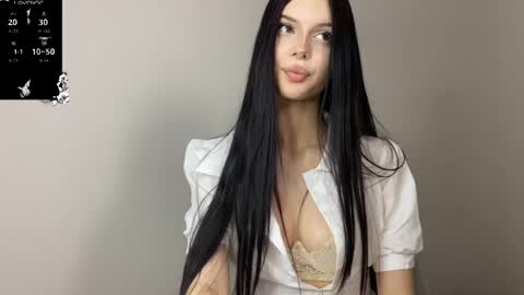 monika_mikado online show from April 19, 6:10 pm