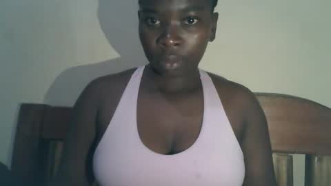 moo_baby online show from May 4, 7:39 pm