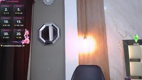 moon_and_fire_ online show from April 7, 6:59 am