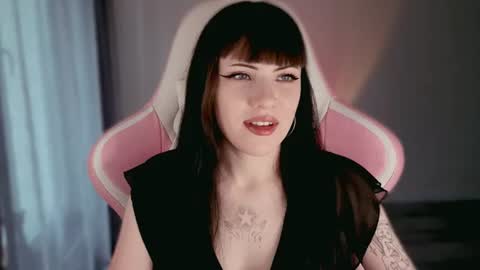  sophie  online show from July 1, 5:34 pm