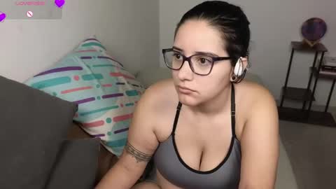 Moon Woman online show from April 19, 4:01 am