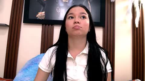 alexia online show from January 17, 7:10 pm