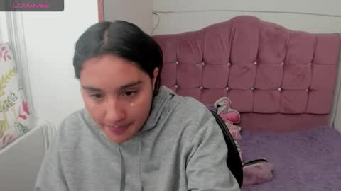morena_rodriguez_9 online show from November 18, 3:02 pm