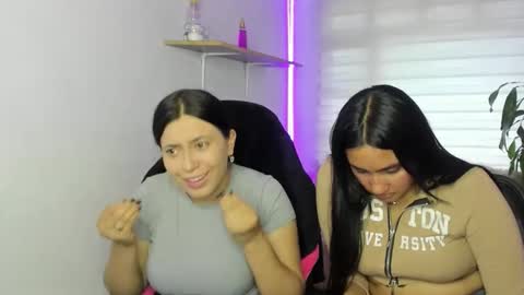 morena_rodriguez_9 online show from December 3, 7:38 pm