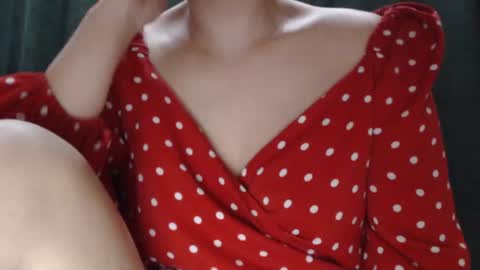 monika online show from August 6, 7:10 pm