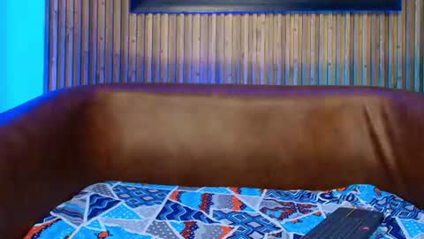 morganevans_t online show from July 29, 12:16 pm