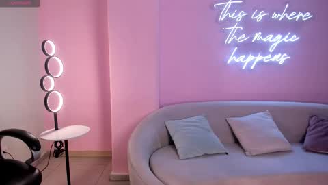 Morgan Hicks online show from February 23, 7:57 pm