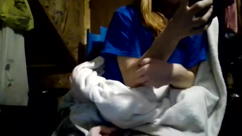 Morrigan Phantom online show from December 31, 3:12 am