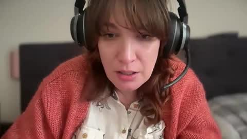 Mossy Mommy online show from March 24, 10:48 pm