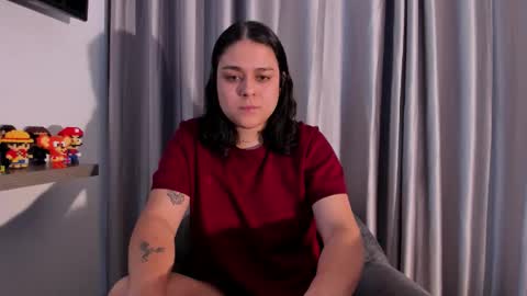 Laura online show from March 18, 10:26 pm