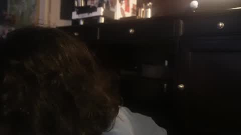 mriea_ online show from November 22, 4:26 am