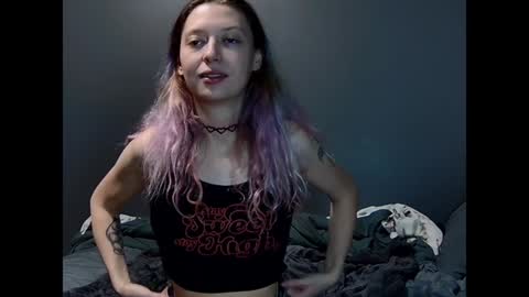 CrochetKitten online show from January 8, 11:52 pm