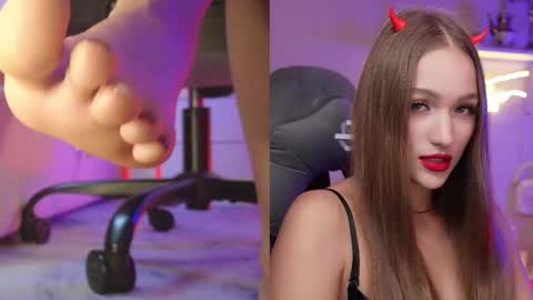 Snapshot of mrstenderbeast chatting on October 11, 5:15 pm YOUR OWNER online show from October 11, 5:15 pm