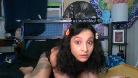 MrsThiccThighs online show from November 28, 1:30 am