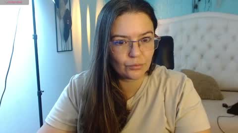 Jossie online show from June 6, 3:24 am