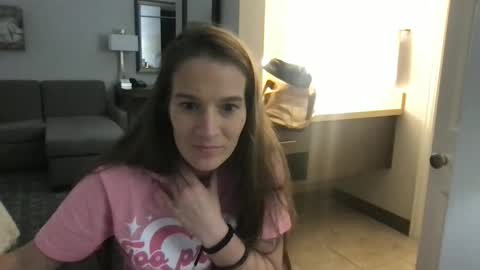 Tara Jane online show from April 27, 3:58 am