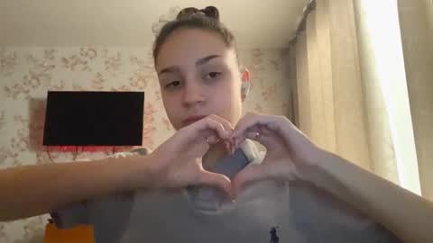 May online show from February 19, 8:14 am