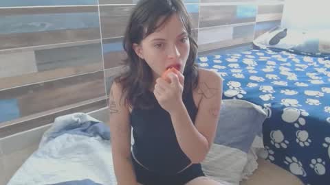   online show from September 23, 6:06 pm