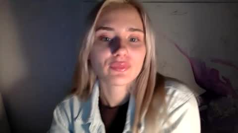 musescorner online show from October 15, 4:42 pm