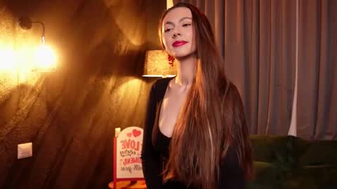 MuseSolis online show from February 13, 8:24 pm