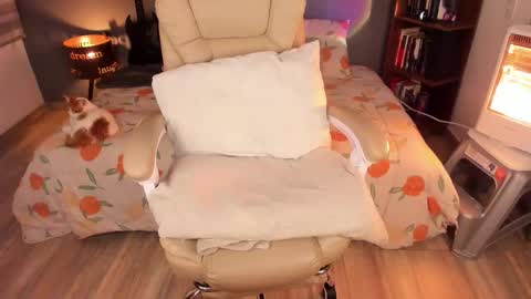 VALENTINA Luna  online show from September 16, 9:39 am