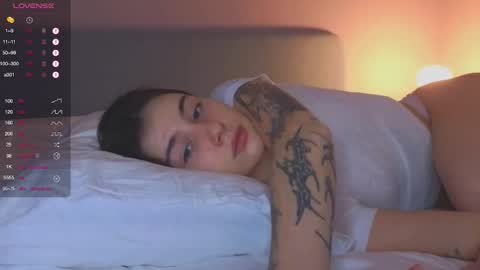 Im Marine online show from October 10, 4:45 pm